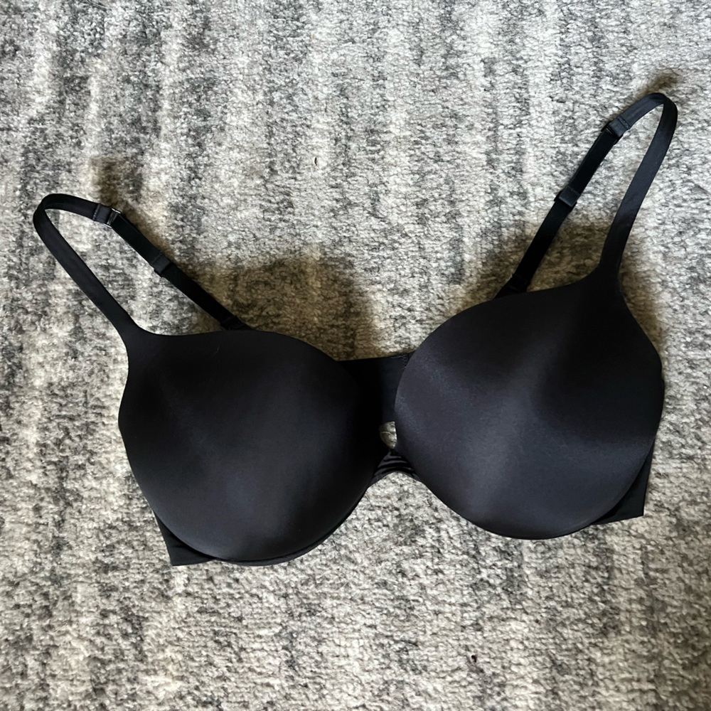 SKIMS Bra size 36D Tear Drop push-up bra